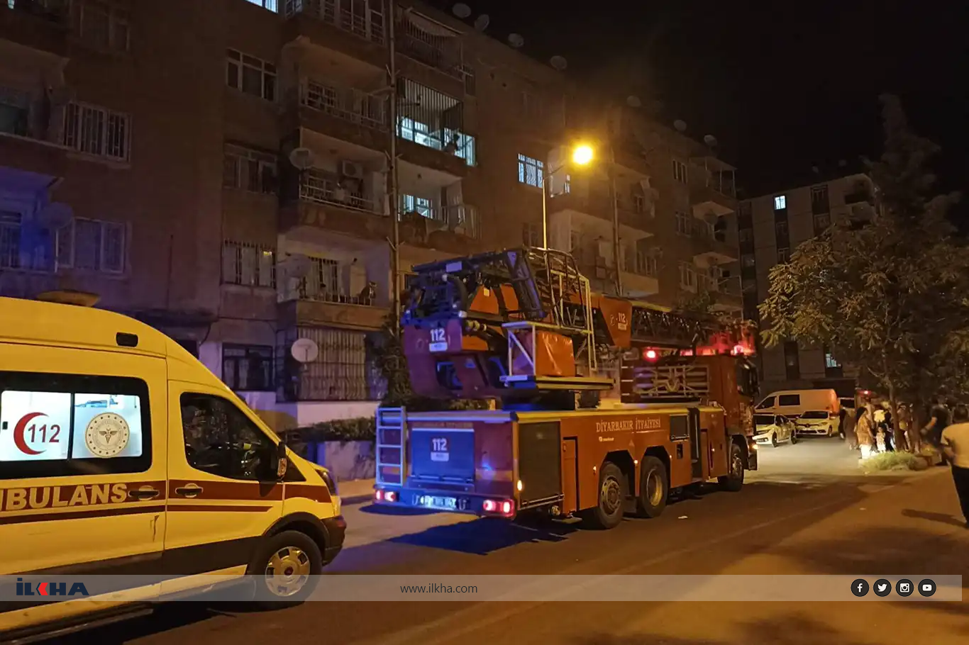 Daxuyanîyên hejandina avahîyan li Dîyarbekirê bûn sedema panîkê Daxuyanîyên hejandina avahîyan li Dîyarbekirê bûn sedema panîkê