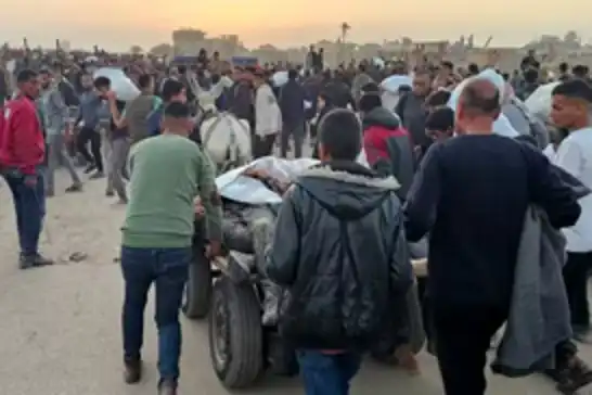 Gazze'de yardım dağıtım merkezlerinde 805 kişi katledildi