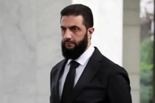 Serokkomarê Sûrîyê Şara: Em ji şer natirsin, me parastina ax hilbijart