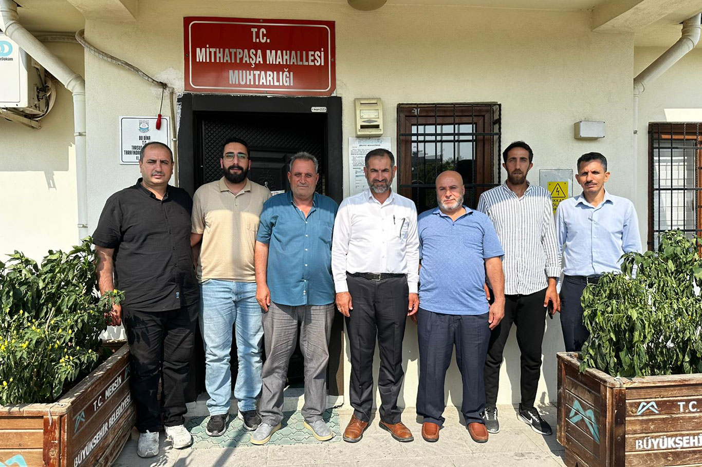 HÜDA PAR Tarsus İlçe Başkanlığı'ndan muhtarlara ziyaret HÜDA PAR Tarsus İlçe Başkanlığı'ndan muhtarlara ziyaret