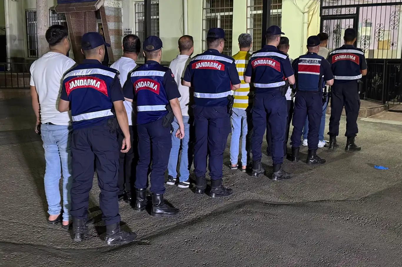 Gaziantep'te tefecilik operasyonu: 7 gözaltı