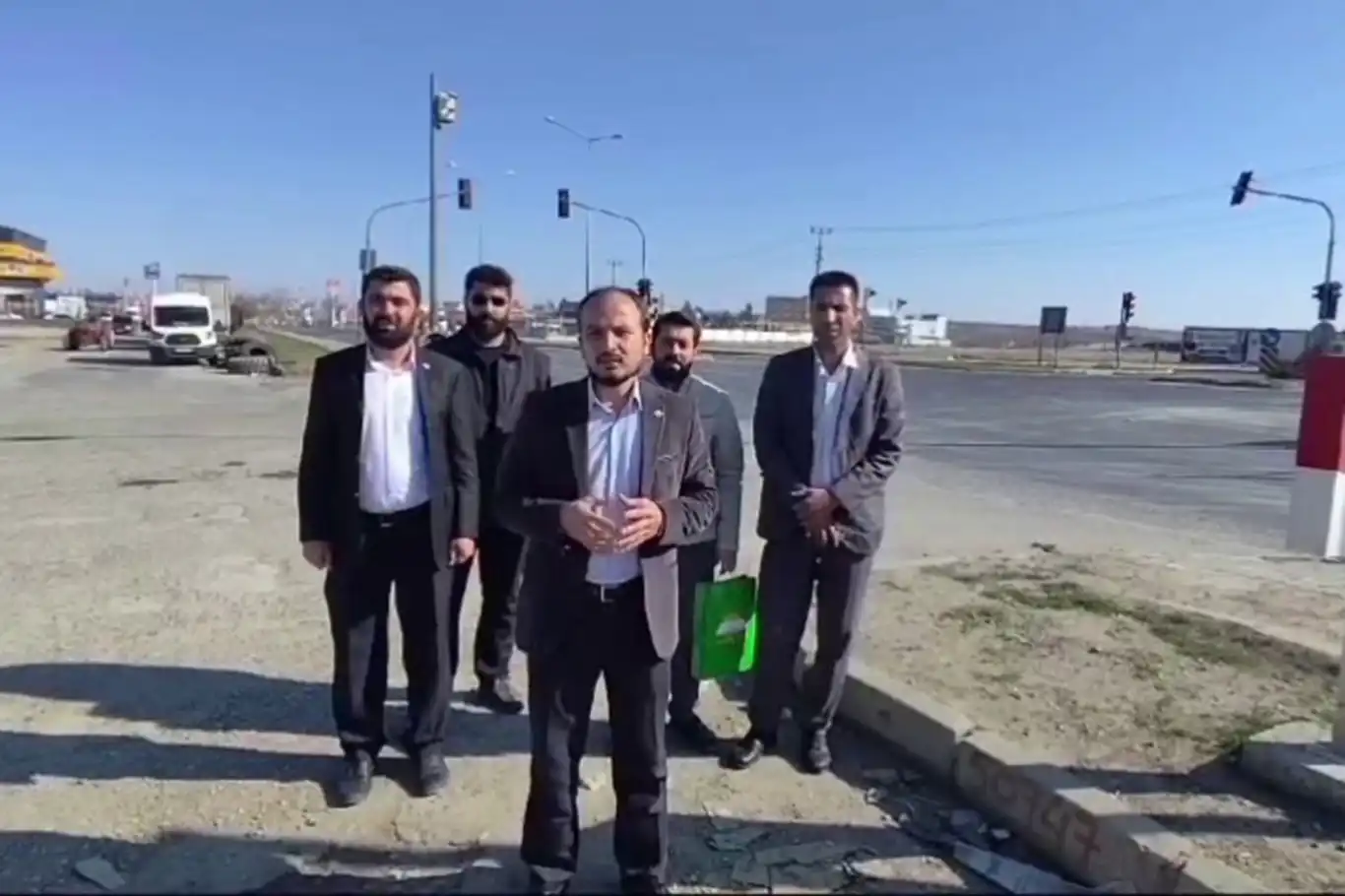HÜDA PAR Nizip İlçe Başkanlığı'nın dile getirdiği sorun çözüldü HÜDA PAR Nizip İlçe Başkanlığı'nın dile getirdiği sorun çözüldü