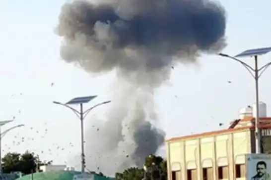 الاحتلال الصهيوني يشنّ هجوماً على ميناء الحُديدة في اليمن