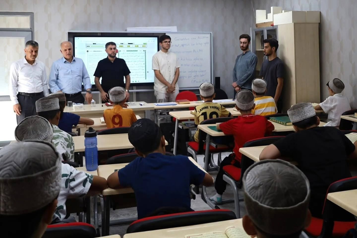 Gaziantep İl Müftüsü Hazırlar yaz Kur'an kurslarını ziyaret etti Gaziantep İl Müftüsü Hazırlar yaz Kur'an kurslarını ziyaret etti