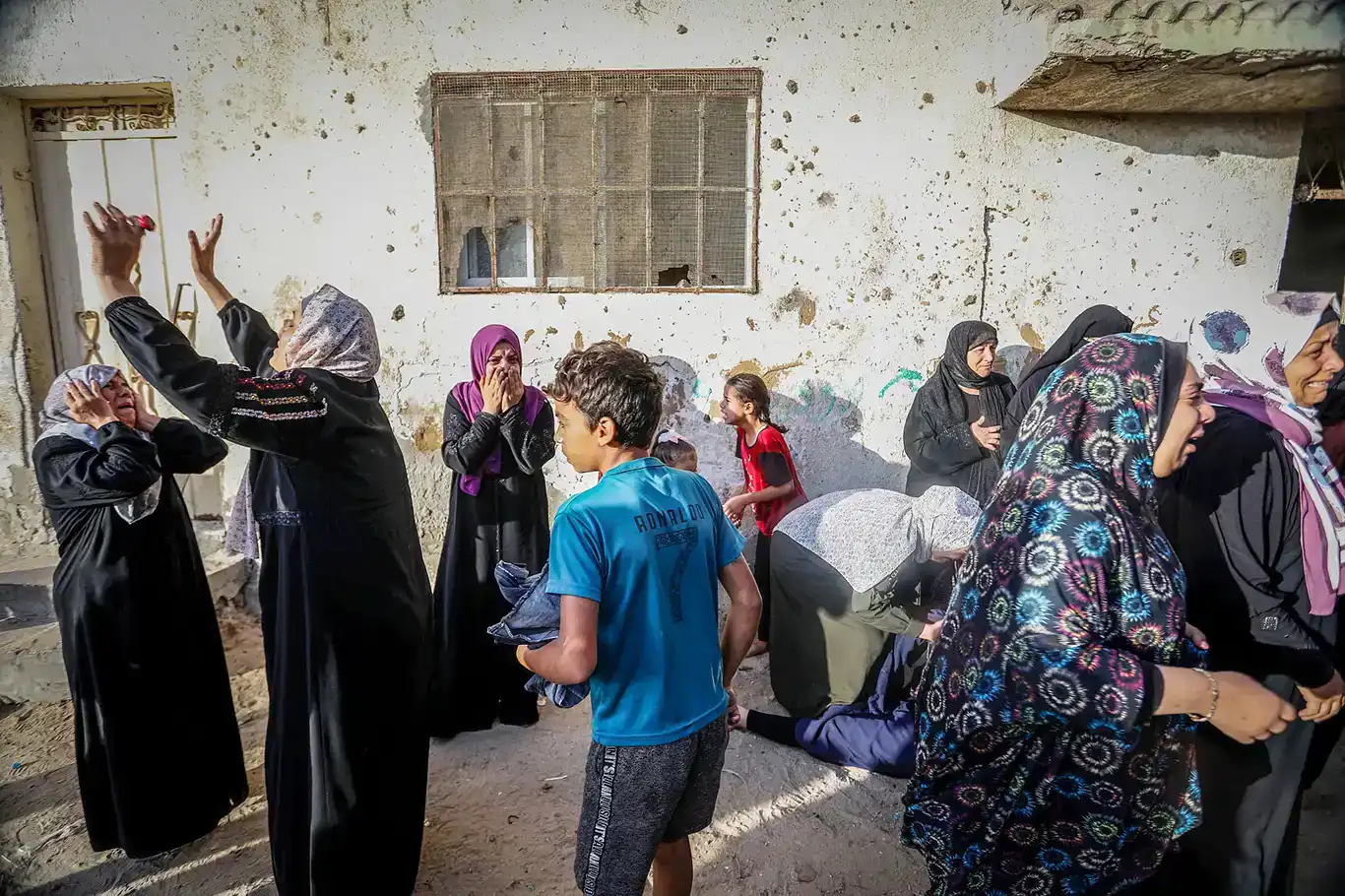 صرخة يائسة من الأونروا: الناس في غزة يتألمون صرخة يائسة من الأونروا: الناس في غزة يتألمون