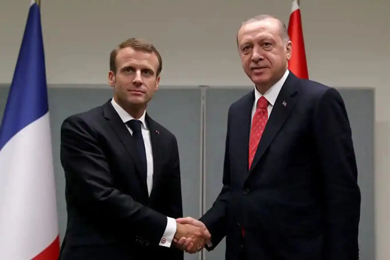 Cumhurbaşkanı Erdoğan, Macron'la görüştü Cumhurbaşkanı Erdoğan, Macron'la görüştü
