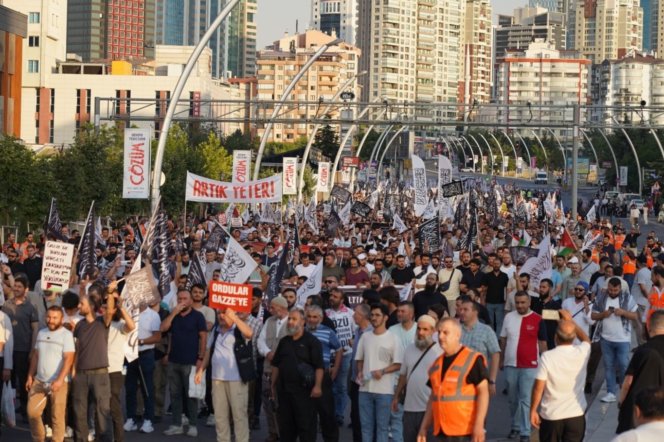 Ankara'da Gazze için büyük etkinlik: Sözü muhatabına söylemeye geldik Ankara'da Gazze için büyük etkinlik: Sözü muhatabına söylemeye geldik