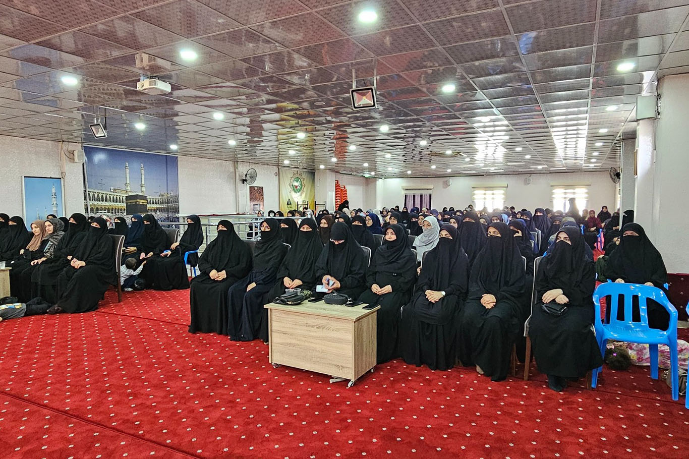 HÜDA PAR Milletvekilleri Batman'da teşkilat üyeleri ve gönüllülerle buluştu HÜDA PAR Milletvekilleri Batman'da teşkilat üyeleri ve gönüllülerle buluştu
