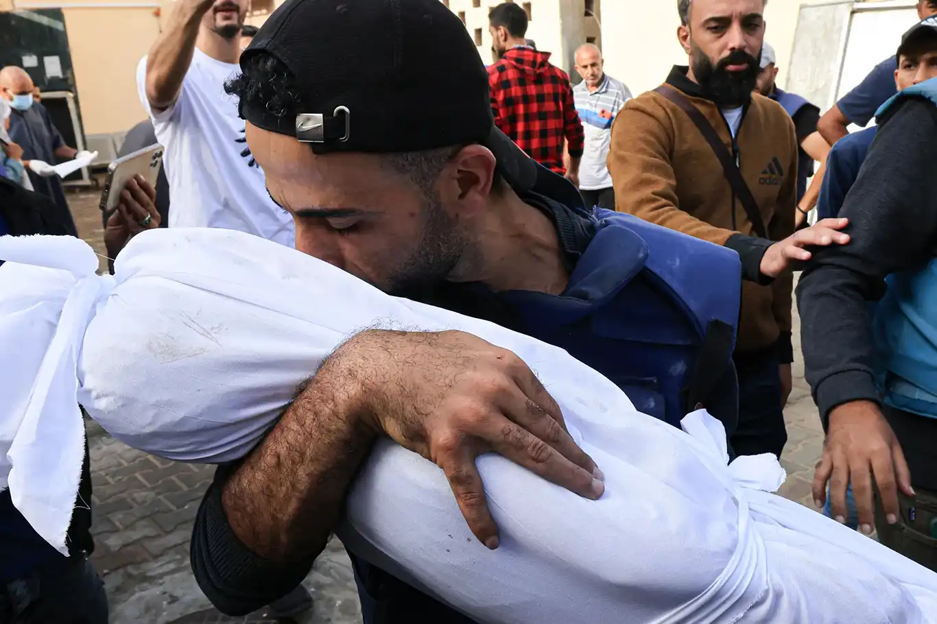 Gazze’de can kaybı 59 bin 921’e yükseldi Gazze’de can kaybı 59 bin 921’e yükseldi