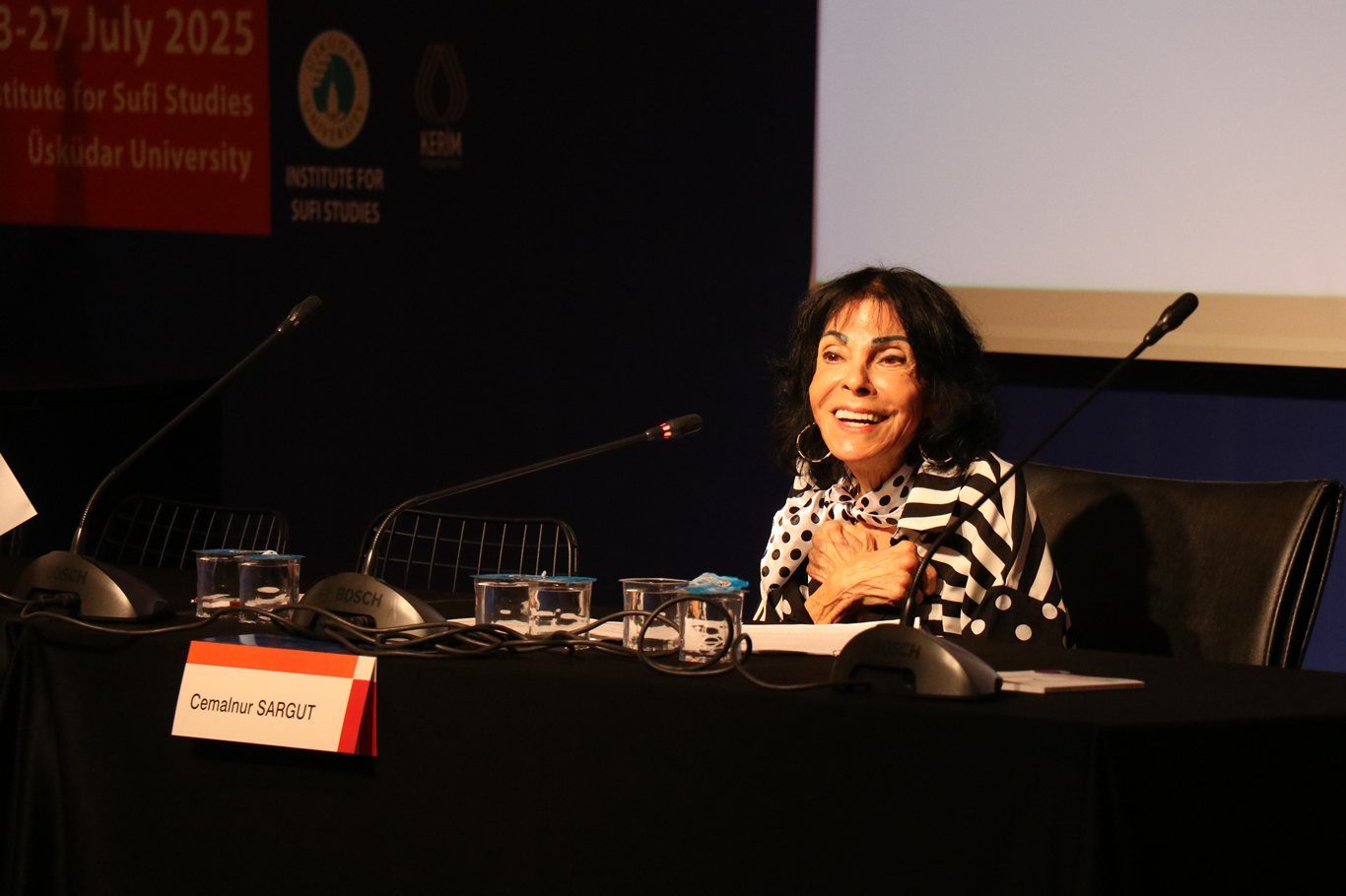 "İnsan, Tasavvufî Düşünce ve Şifâ II” konferansı yapıldı "İnsan, Tasavvufî Düşünce ve Şifâ II” konferansı yapıldı