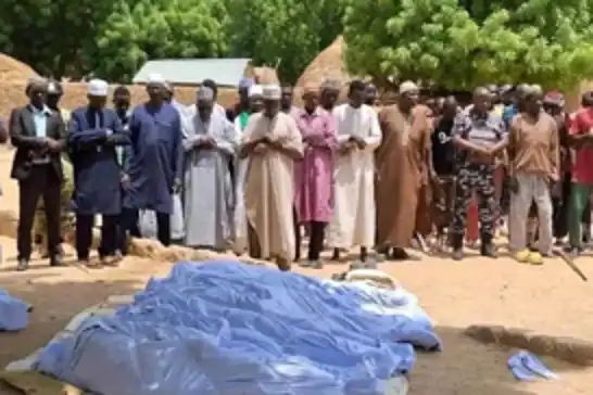 لە ئەنجامی هێرشێکی چەکداری لە نێجیریا ٢٨ کەس گیانیان لەدەستدا