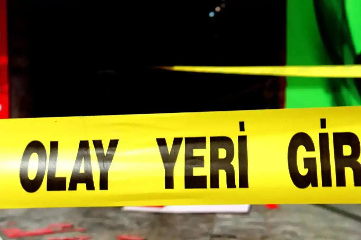 Diyarbakır'da silahlı kavga: 1'i ağır 2 yaralı Diyarbakır'da silahlı kavga: 1'i ağır 2 yaralı