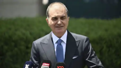 عمر تشيليك يرد على إساءات المعارضة للرئيس أردوغان