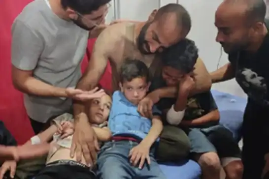 61 شهيدًا في يوم دموي جديد على غزة جراء قصف الاحتلال