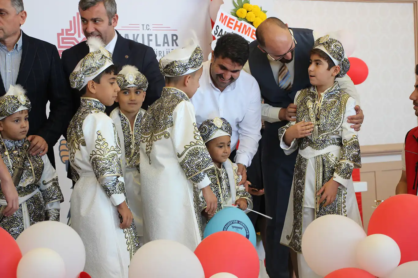 Gaziantep'te toplu sünnet töreni düzenlendi Gaziantep'te toplu sünnet töreni düzenlendi