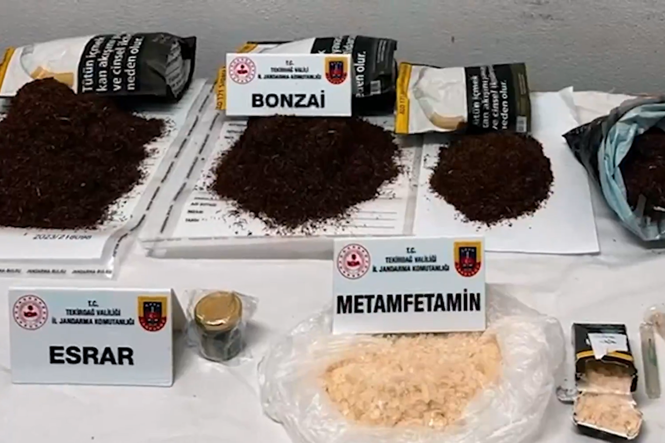 Tekirdağ'da uyuşturucu operasyonu: 65 torbacı yakalandı, 35'i tutuklandı