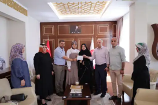 İmam hatip öğrencilerinden Gazze için anlamlı bağış