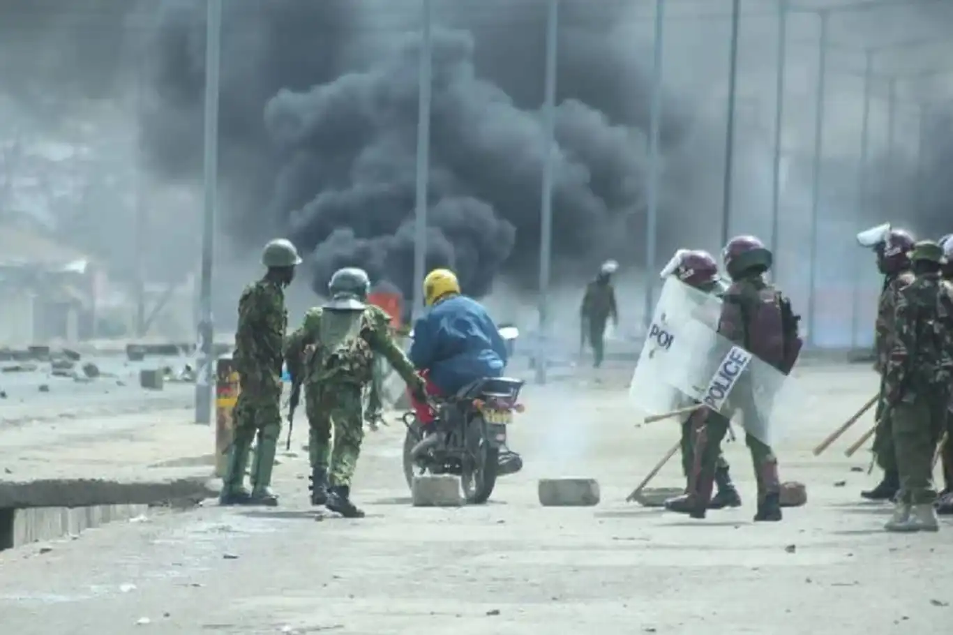 Kenya'daki protestolarda 31 ölü, 107 yaralı Kenya'daki protestolarda 31 ölü, 107 yaralı