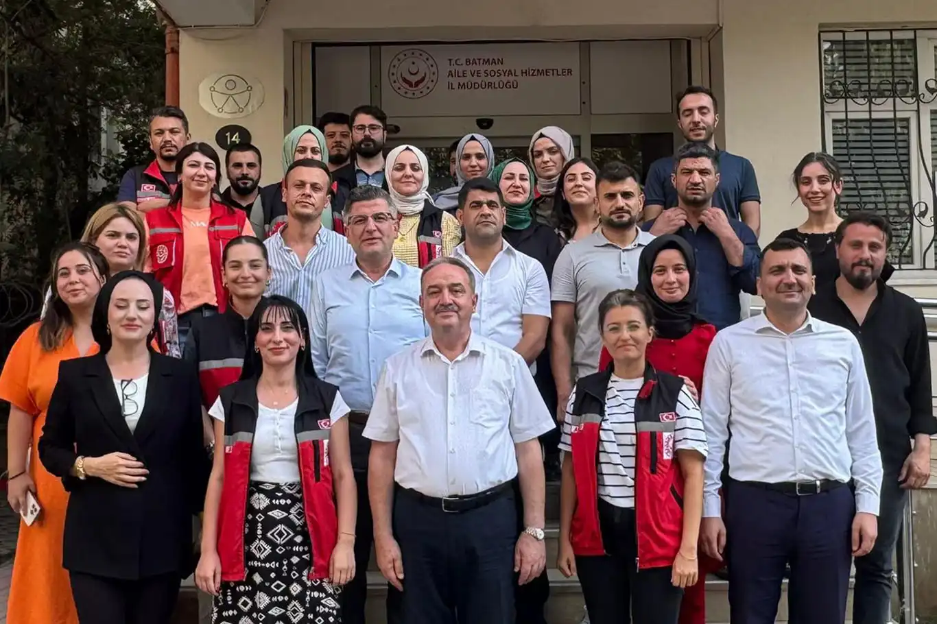 Batman Aile ve Sosyal Hizmetler İl Müdürlüğü Türkiye birincisi oldu Batman Aile ve Sosyal Hizmetler İl Müdürlüğü Türkiye birincisi oldu