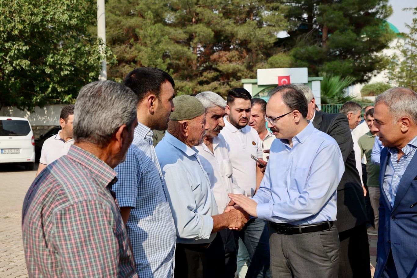 Siirt Valisi Dr. Kemal Kızılkaya’dan Kurtalan’da köy ziyareti Siirt Valisi Dr. Kemal Kızılkaya’dan Kurtalan’da köy ziyareti
