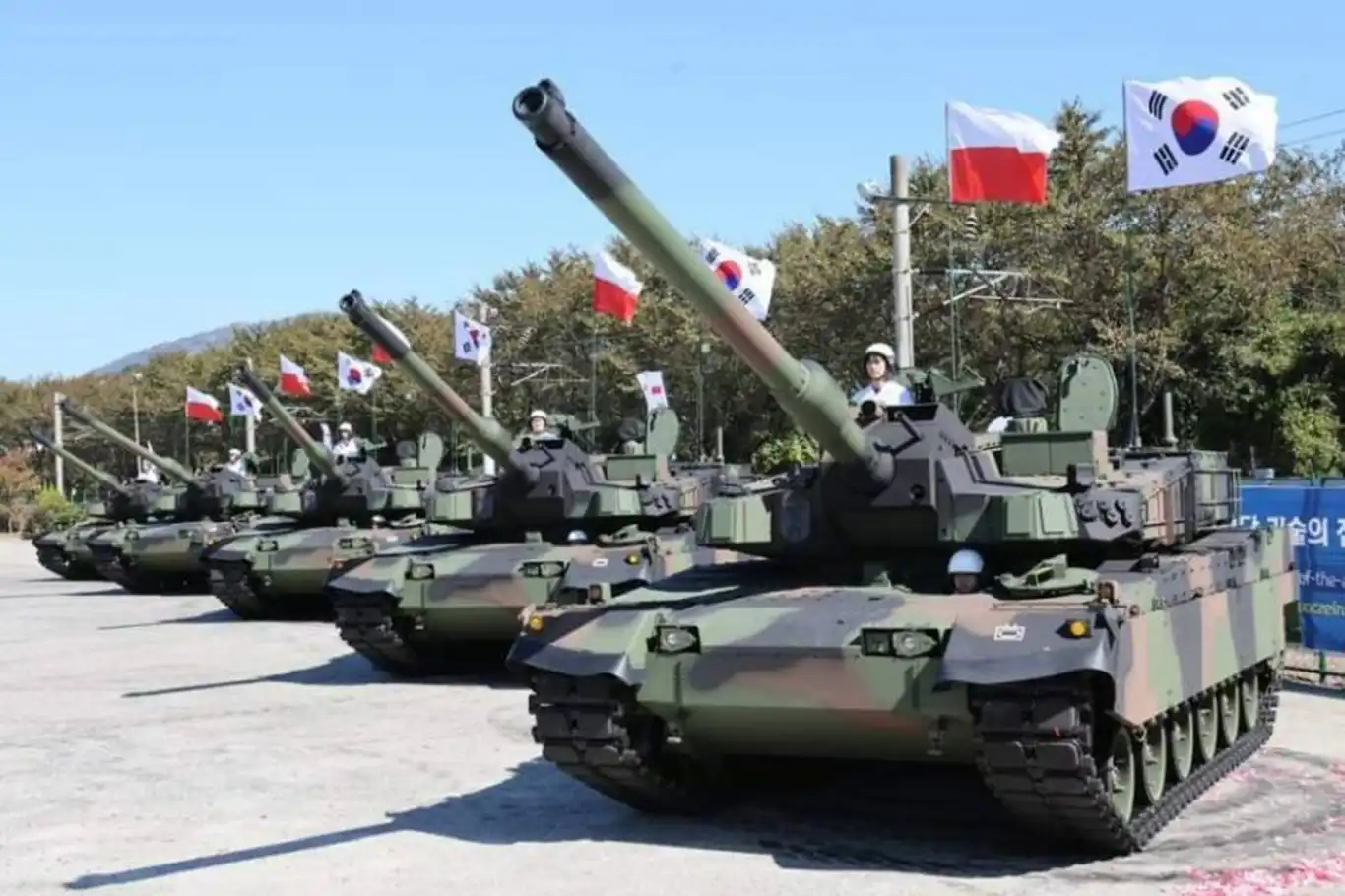 Güney Kore ile Polonya arasında 6,5 milyar dolarlık tank anlaşması