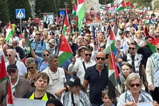 ازدواجية المعايير في الغرب..اعتقال 466 متظاهراً في لندن خلال مظاهرات دعم لفلسطين