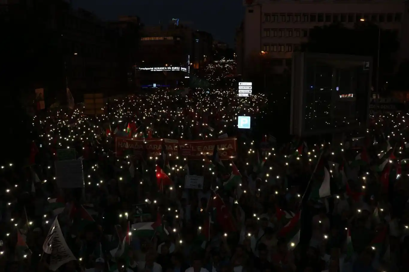 Ankara'dan Gazze'ye insani koridor çağrısı: "Gazze, insanlığın kalbidir"