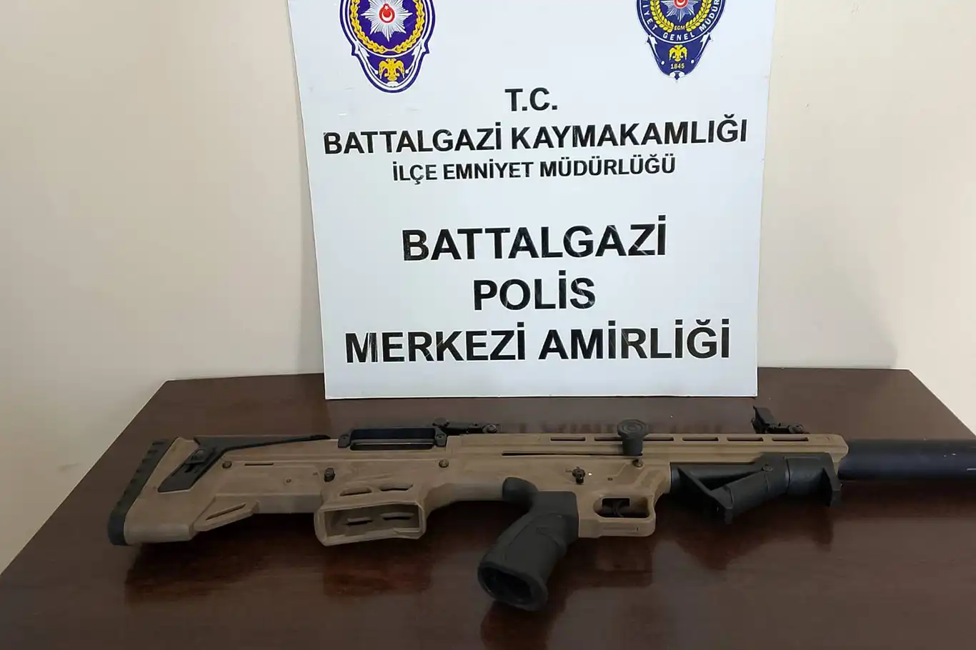 Malatya'da silahla tehdit eden şüpheli yakalandı