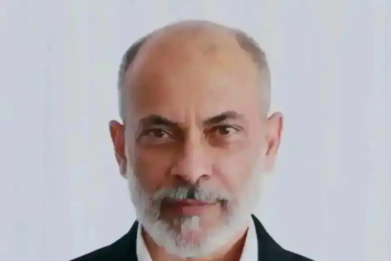 هكذا يرحل العظماء… أنس الشريف يكتب بدمه ملحمة غزة الخالدة