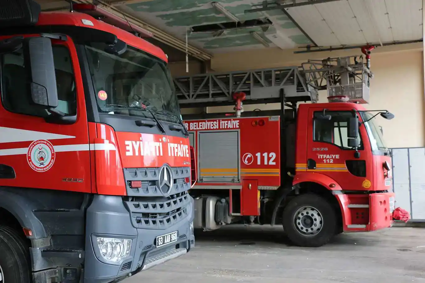 Ceylanpınar’da apartman yangınında mahsur kalan 3 kişi kurtarıldı