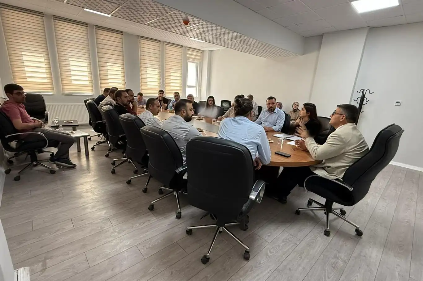 Siirt İl Sağlık Müdürü Hacıoğlu başkanlığında ‘sağlık yönetimi zirvesi’ düzenlendi Siirt İl Sağlık Müdürü Hacıoğlu başkanlığında ‘sağlık yönetimi zirvesi’ düzenlendi
