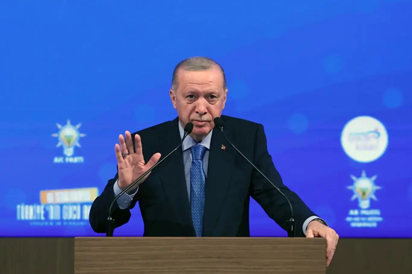 Cumhurbaşkanı Erdoğan'dan "Terörsüz Türkiye" mesajı: 'Başaramazsınız' diyenlere kulak asmayacağız Cumhurbaşkanı Erdoğan'dan "Terörsüz Türkiye" mesajı: 'Başaramazsınız' diyenlere kulak asmayacağız