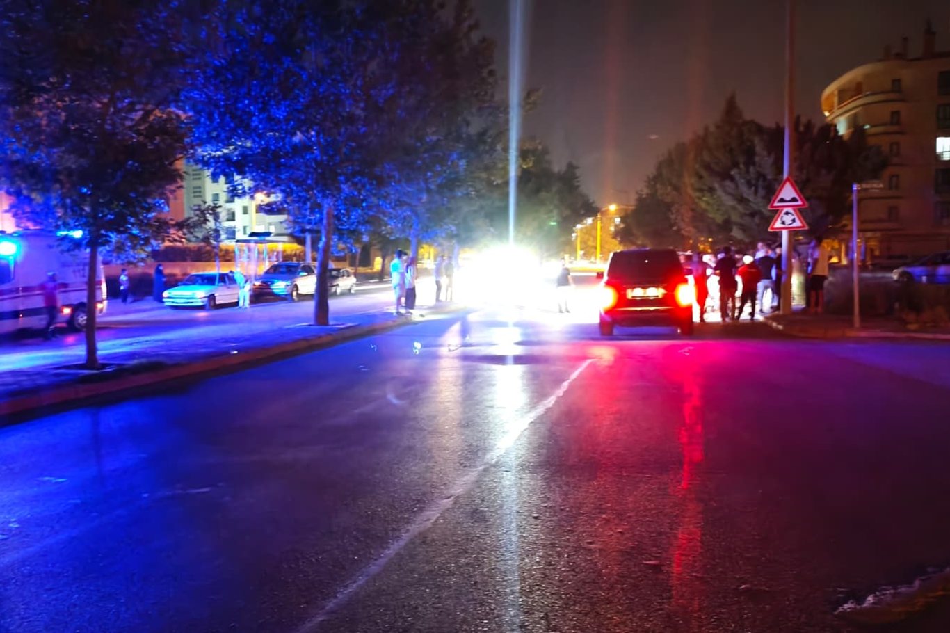 Konya'da işçi servisinin çarptığı yaşlı adam hayatını kaybetti Konya'da işçi servisinin çarptığı yaşlı adam hayatını kaybetti