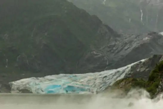 Alaska'da baraj taştı, bölge sakinlerine tahliye çağrısı yapıldı