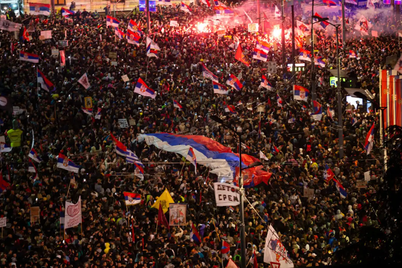 Serbia engulfed in political turmoil as anti-government protests escalate Serbia engulfed in political turmoil as anti-government protests escalate