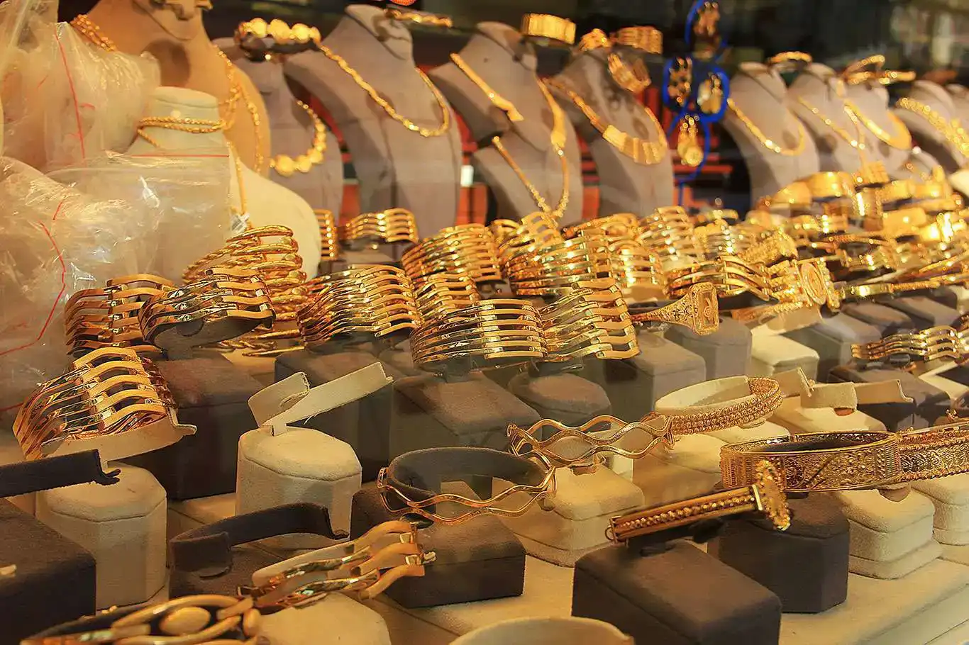 Altın fiyatları yükselişte: Gram altın 4.411 TL Altın fiyatları yükselişte: Gram altın 4.411 TL