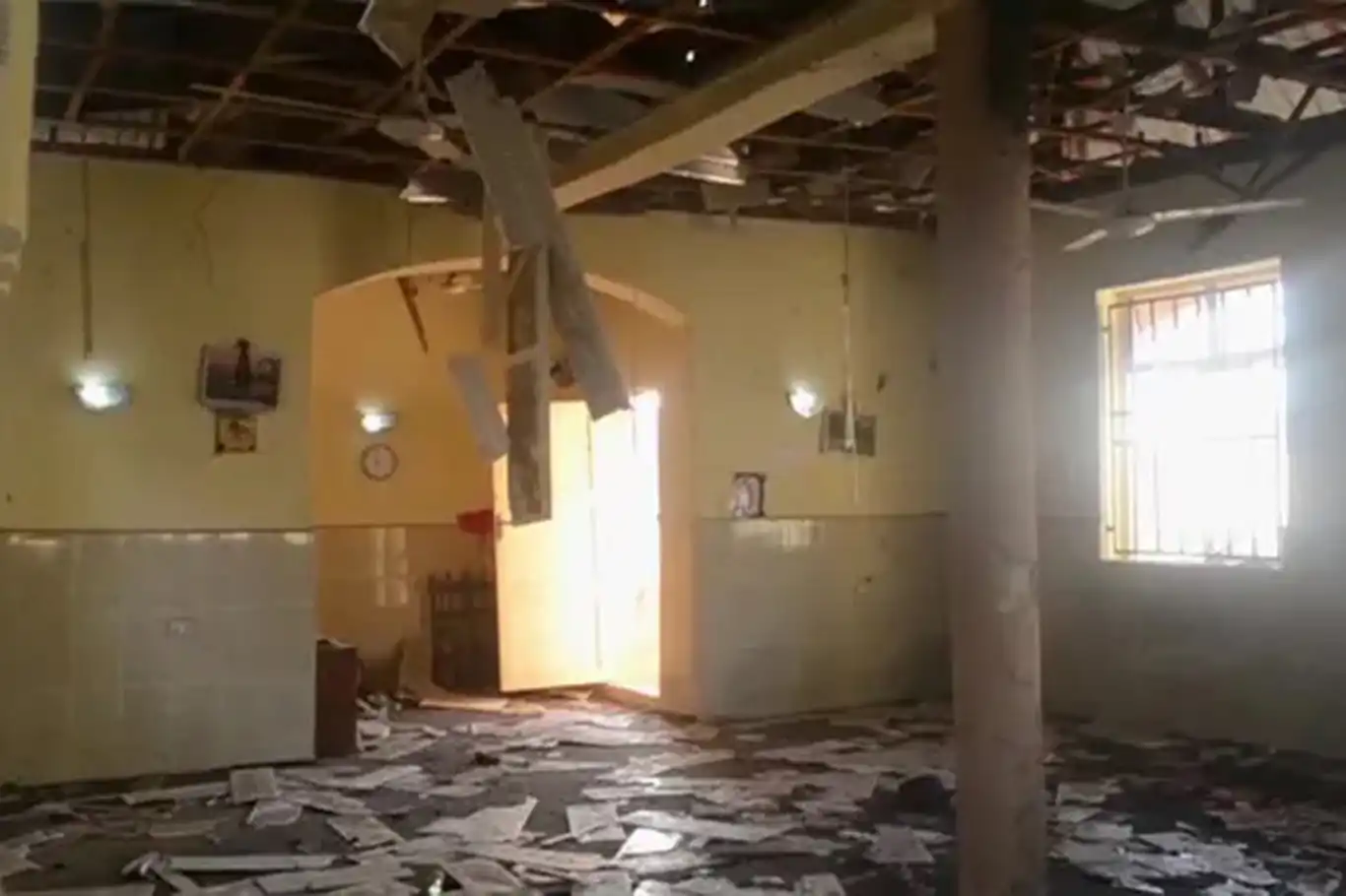 Nijerya'da camiye silahlı saldırı: 13 kişi katledildi