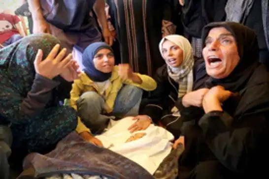 Katil rejim sabahtan bu yana 33 Filistinliyi daha katletti