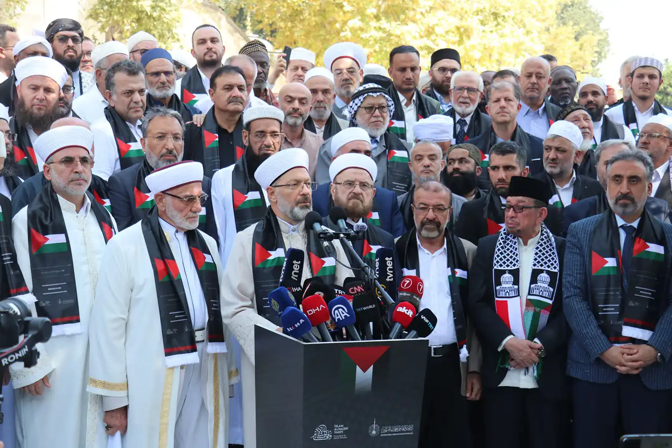 Âlimlerden "İslâmî ve İnsanî Bir Sorumluluk: Gazze" beyanı Âlimlerden "İslâmî ve İnsanî Bir Sorumluluk: Gazze" beyanı