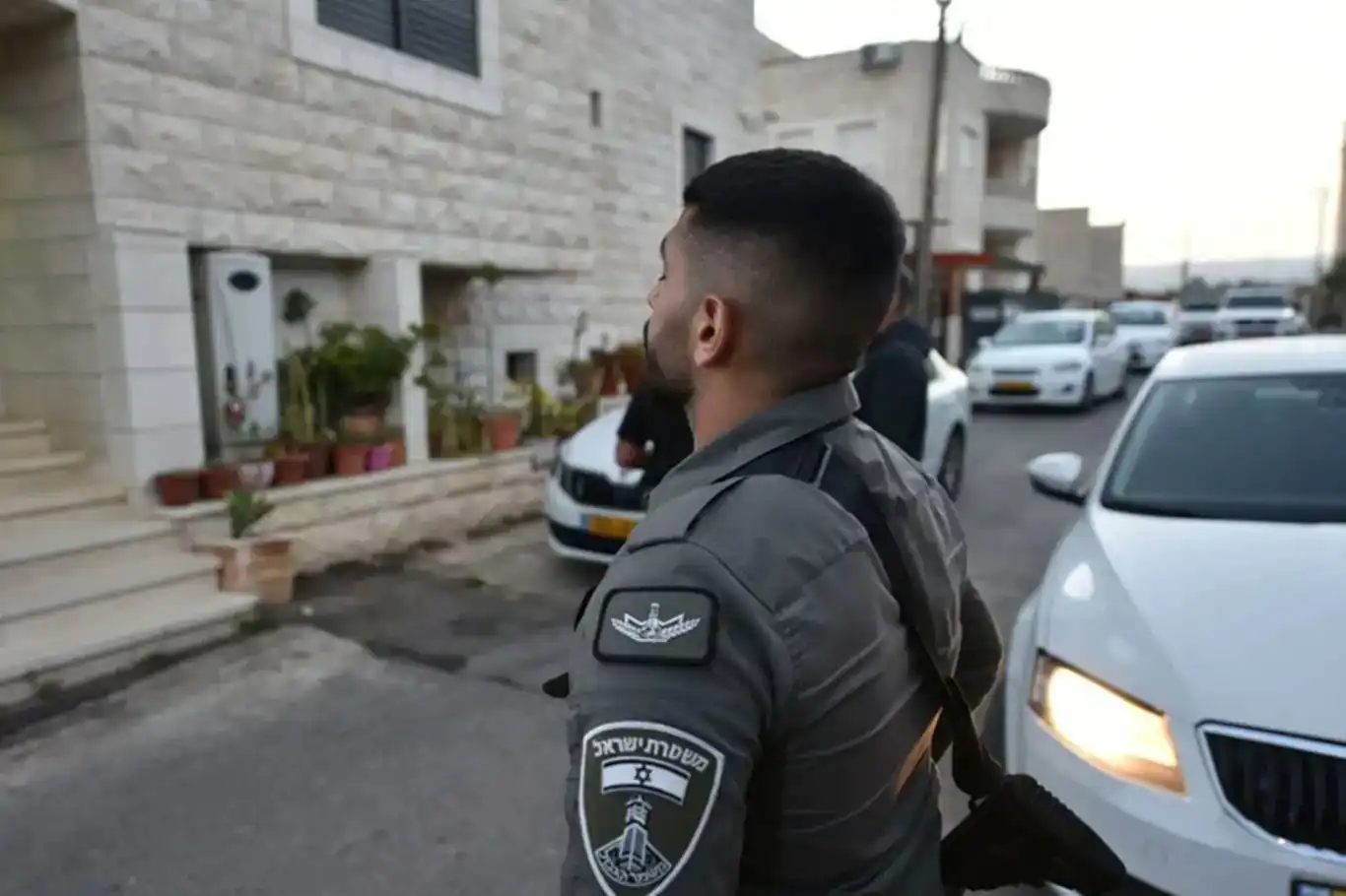 على إثر مشاركته في الاشتباكات مع المقاومة.. انتحار شرطي صهيوني في عسقلان المحتلة