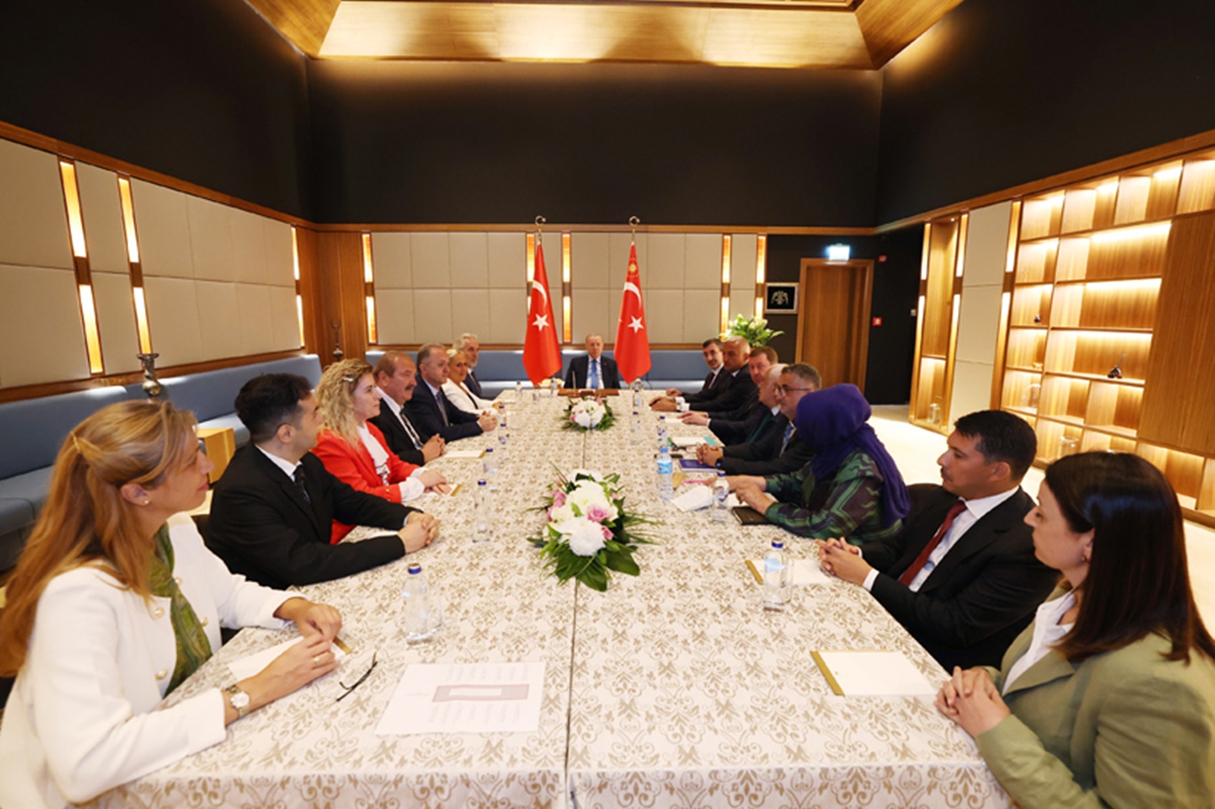 Cumhurbaşkanı Erdoğan, Kültür ve Sanat Politikaları Kurulu üyelerini kabul etti Cumhurbaşkanı Erdoğan, Kültür ve Sanat Politikaları Kurulu üyelerini kabul etti