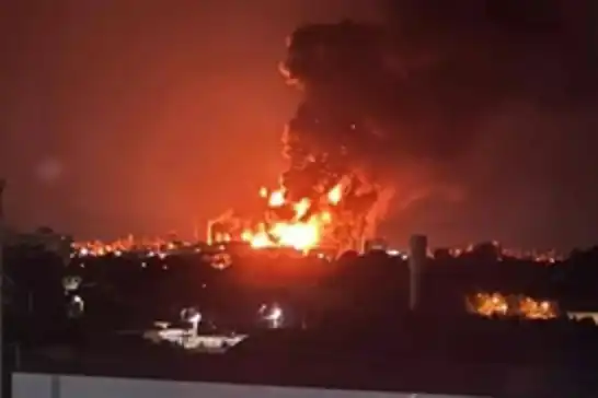 أوكرانيا تستهدف مصافي نفط روسية بهجمات بطائرات مسيرة
