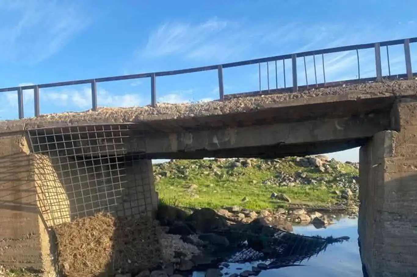 Viranşehir'de köprü ve yol sorunu çözülemiyor Viranşehir'de köprü ve yol sorunu çözülemiyor