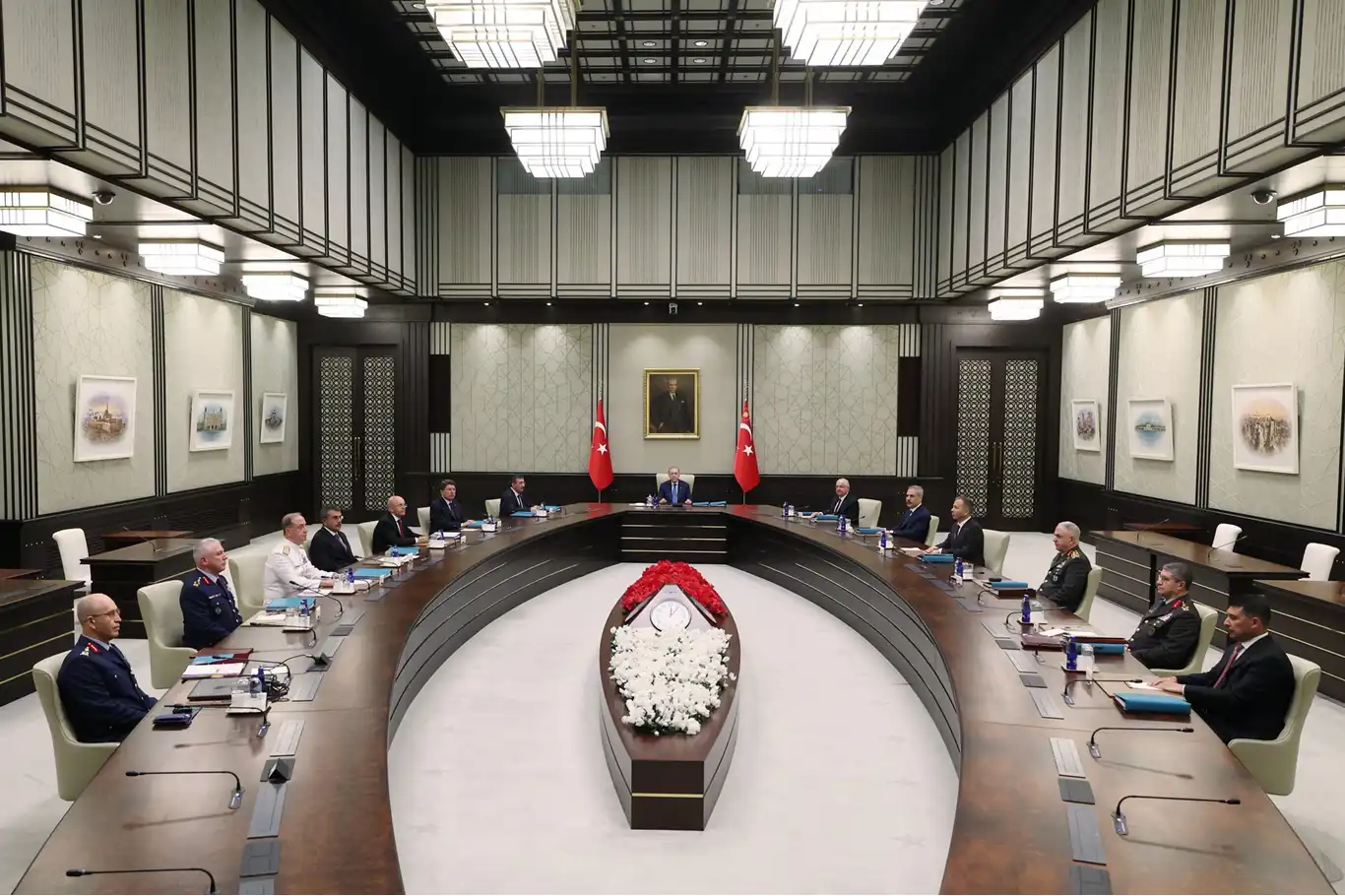 Yüksek Askeri Şura toplantısı başladı Yüksek Askeri Şura toplantısı başladı