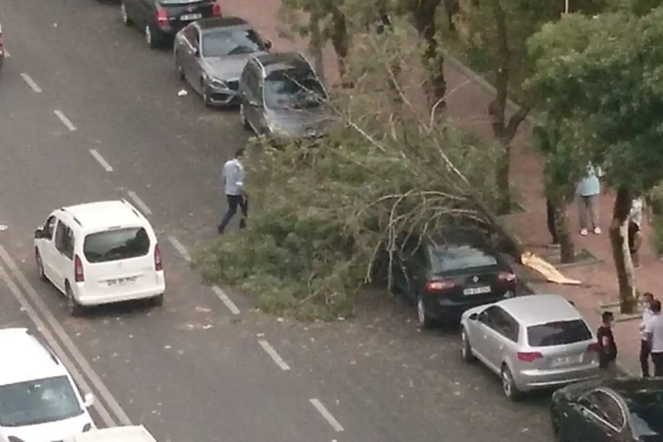Meteoroloji'den kuvvetli rüzgâr uyarısı Meteoroloji'den kuvvetli rüzgâr uyarısı