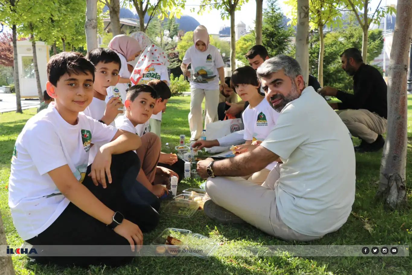 Li Enqereyê jîyan bi nimêjê xweş bû Li Enqereyê jîyan bi nimêjê xweş bû