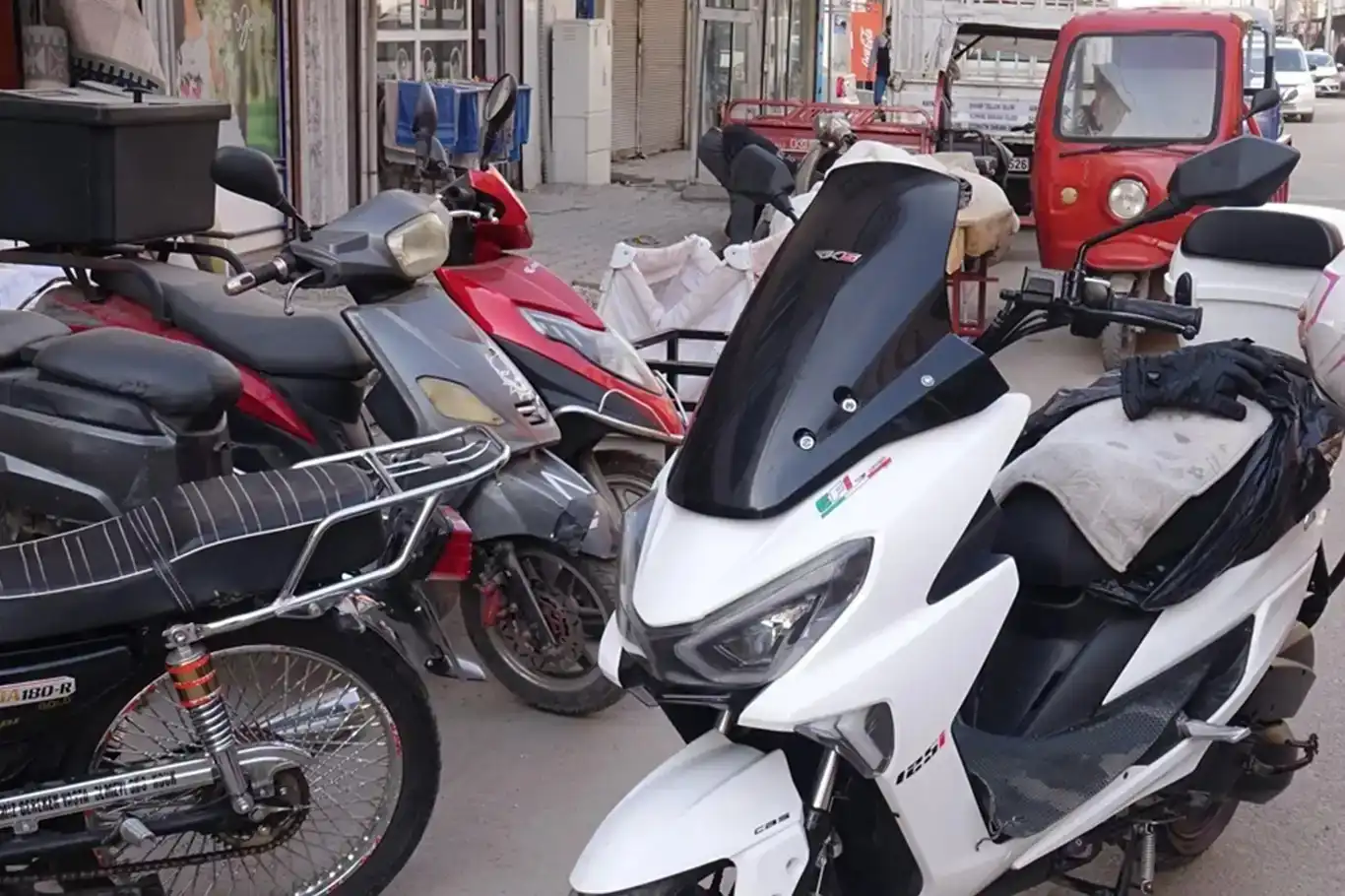 Motosiklet kararı: 'İzin verilmeyecek' Motosiklet kararı: 'İzin verilmeyecek'