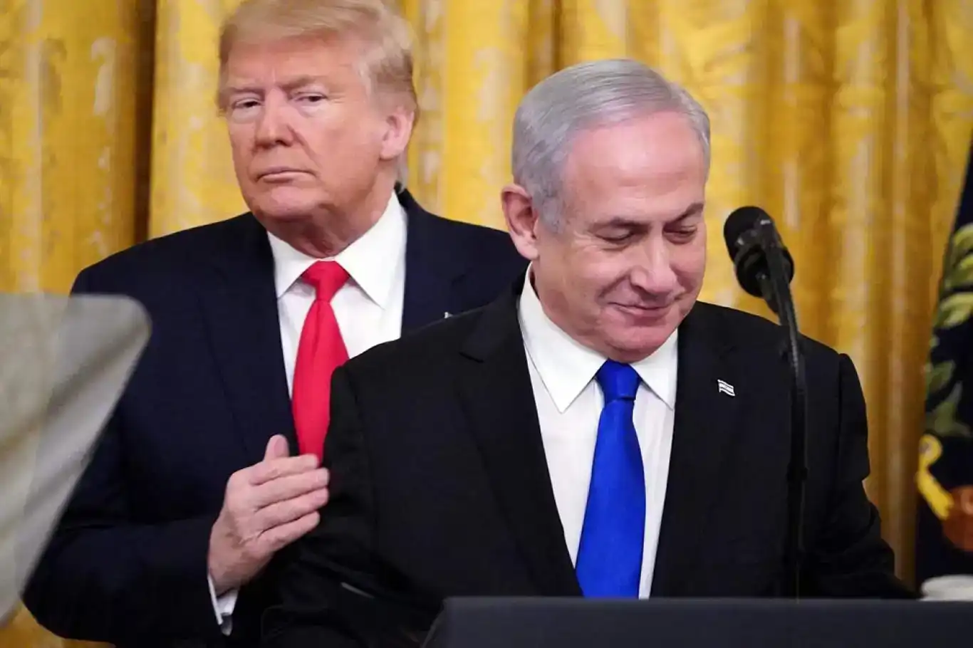 Trump, Washington’da restoranda Gazze protestosuyla karşılaştı Trump, Washington’da restoranda Gazze protestosuyla karşılaştı