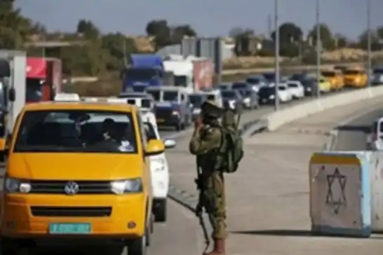 الاحتلال الصهيوني يصعّد من حملاته في القدس ويشلّ الحياة اليومية للفلسطينيين