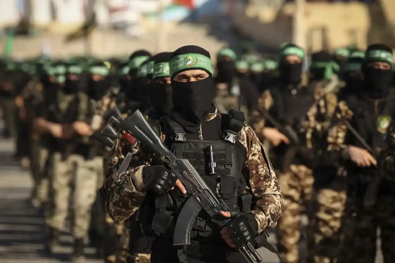 سنعيد الكرَّة.. القسام تعلن عن تفجير دبابة ومقتل طاقمها في جباليا